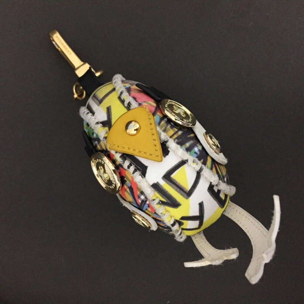 BURBERRY Creature Charm Bird Limited Collection Bag Charm/6T0115 - Picture 8 of 8